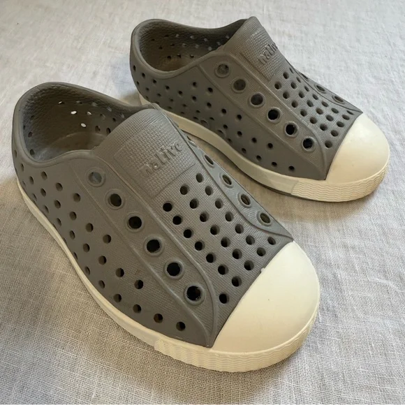 Native Shoes Jefferson Kids Slip On Water EVA Shoe - Picture 1 of 8